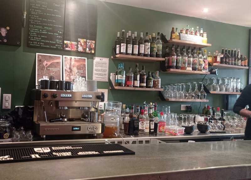 Pubs, bares de vinos