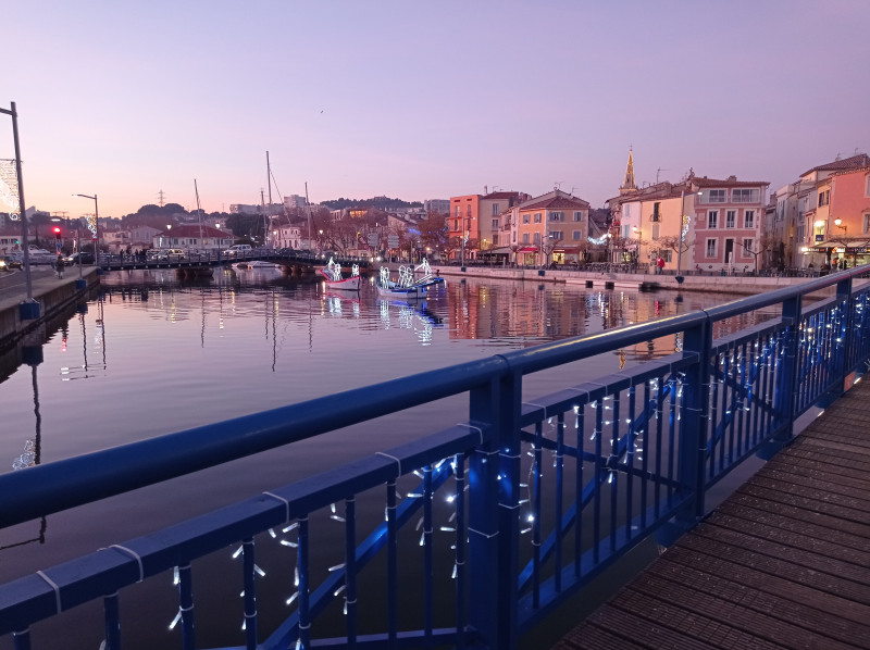 Martigues sous les illuminations de Noël