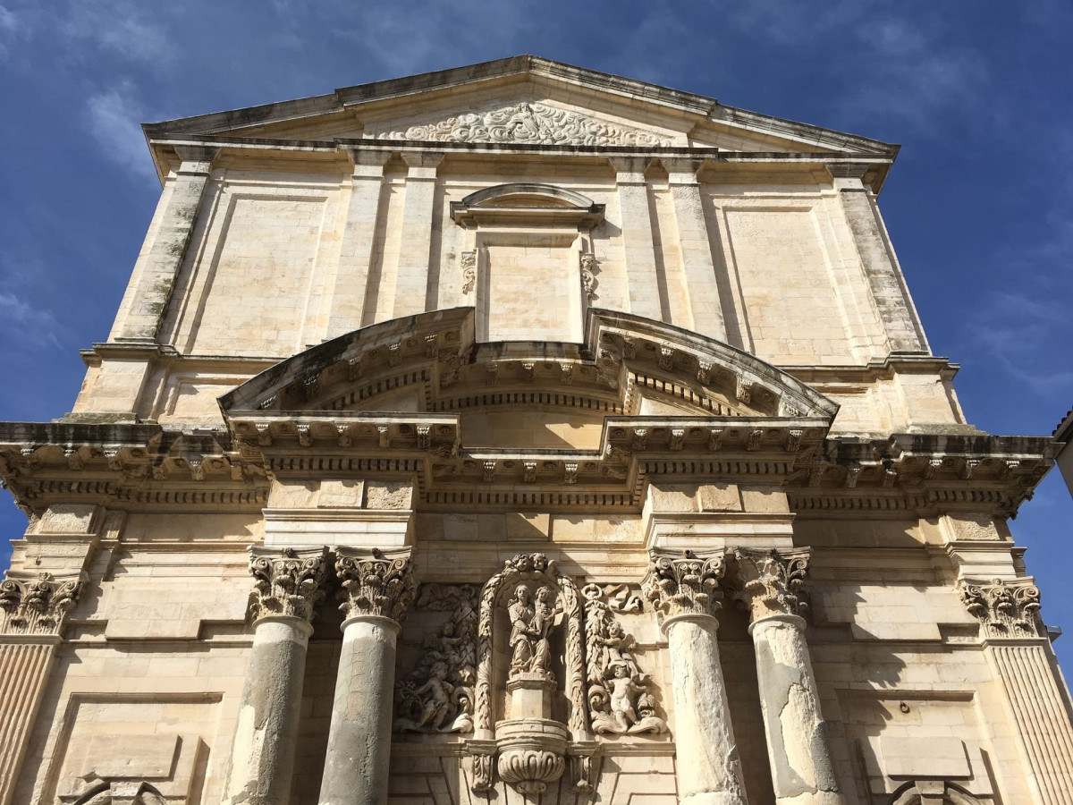In the footsteps of Marie-Madeleine_Martigues