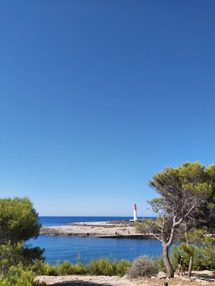 Grande boucle du Cap Couronne_Martigues - © Otmartigues / VictoriaG Grande boucle du Cap Couronne_Martigues