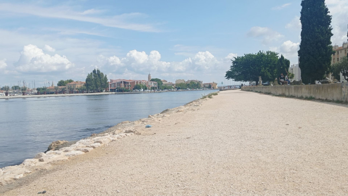 The greenway from Lavéra station to the city center_Martigues