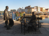 Statues de bronze Le pêcheur et la ramendeuse_Martigues