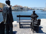 Statues de bronze Le pêcheur et la ramendeuse_Martigues