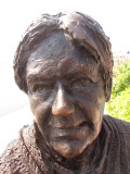Statues de bronze Le pêcheur et la ramendeuse_Martigues