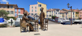Estatua de bronce que representa a Fernandel y Bourvil_Martigues