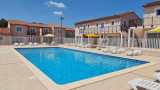 Résidence de Tourisme Appart'hôtel la Provence_Saint-Mitre-les-Remparts - © Patricia, Appart'hôtel Résidence la Provence Résidence de Tourisme Appart'hôtel la Provence_Saint-Mitre-les-Remparts