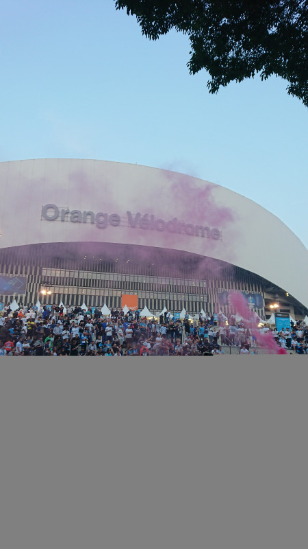 Parvis du stade Orange Vélodrome Marseille