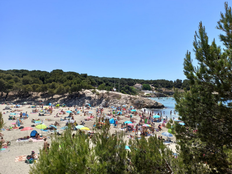 Beach at La Saulce_Martigues - © Otmartigues / Karim.K Beach at La Saulce_Martigues