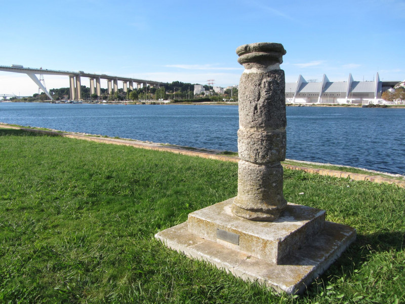 Jardin Lapidaire_Martigues - © Otmartigues / KarimK Jardin Lapidaire_Martigues