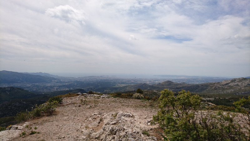 Vue du sommet du Garlaban