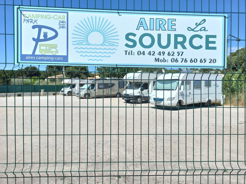 Parque de autocaravanas La Source