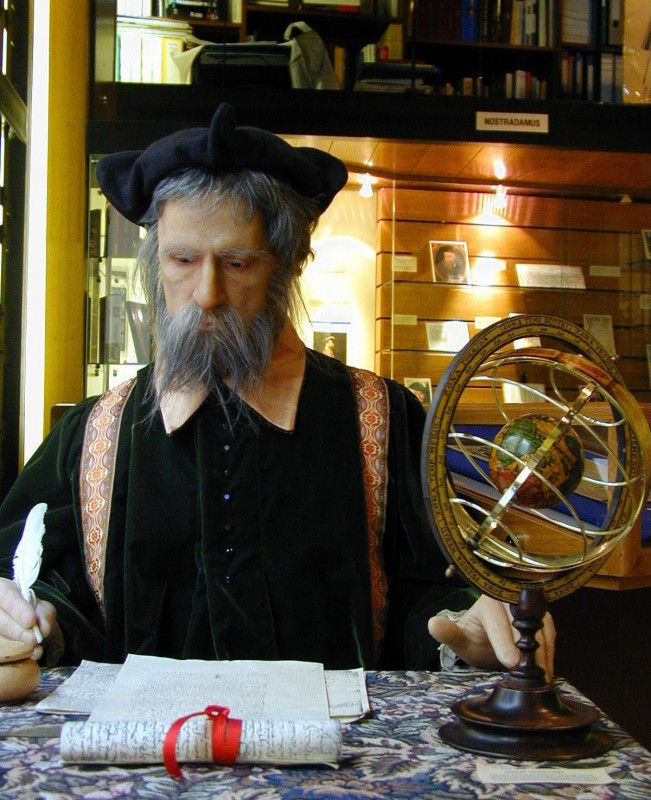 Photo-page-musee-nostradamus-e1627637306322.jpg Photo-page-musee-nostradamus-e1627637306322.jpg