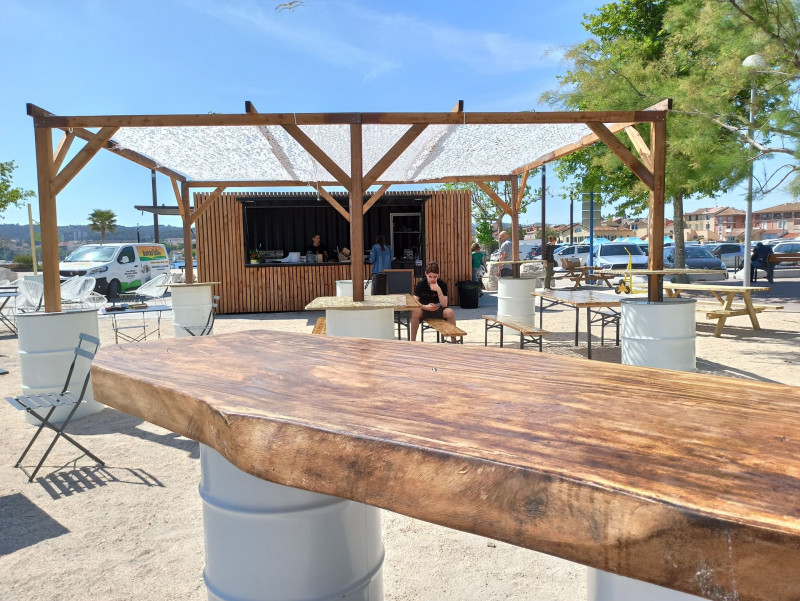 Paillote C'Pêché_Martigues - © Otmartigues / KarimK Paillote C'Pêché_Martigues