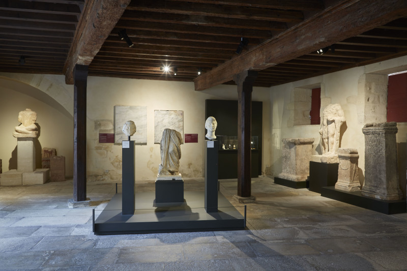Centre for Ancient Archaeology - Hôtel de Sade_Saint-Rémy-de-Provence