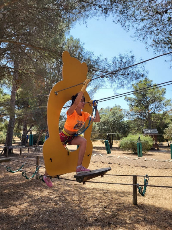 Treetop Adventure Course for 4-Year-Olds at the Grand Parc de Figuerolles. Park for a family day out and sports activities with children