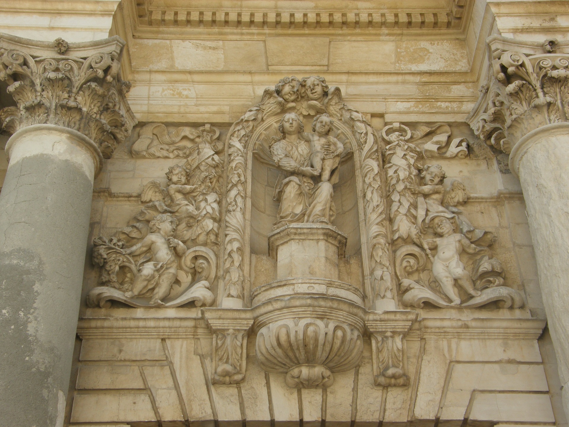 Eglise de la Madeleine - NBuisson - © Otmartigues - NicolasB