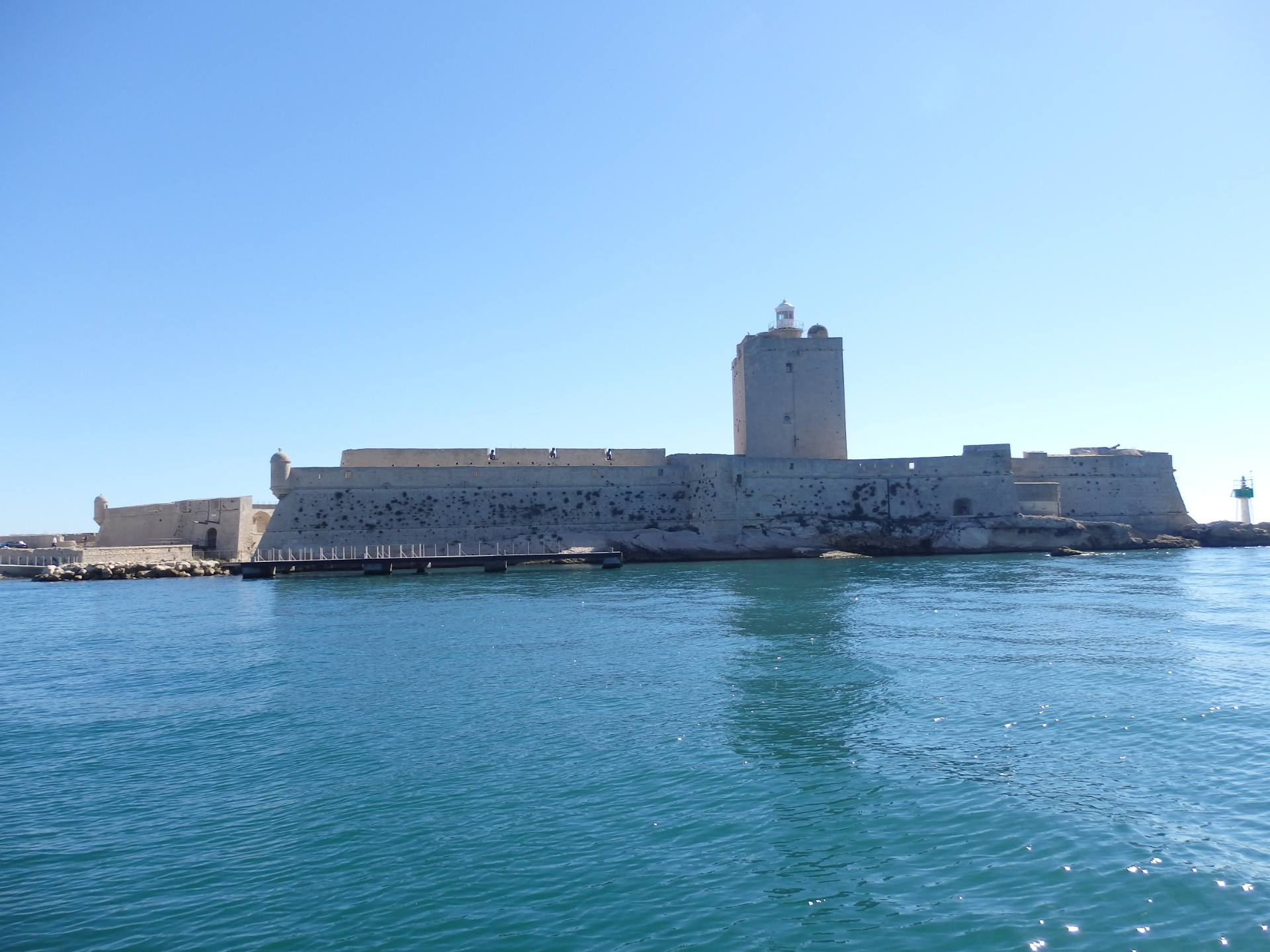 Fuerte de Bouc Martigues - © Otmartigues / KarimK