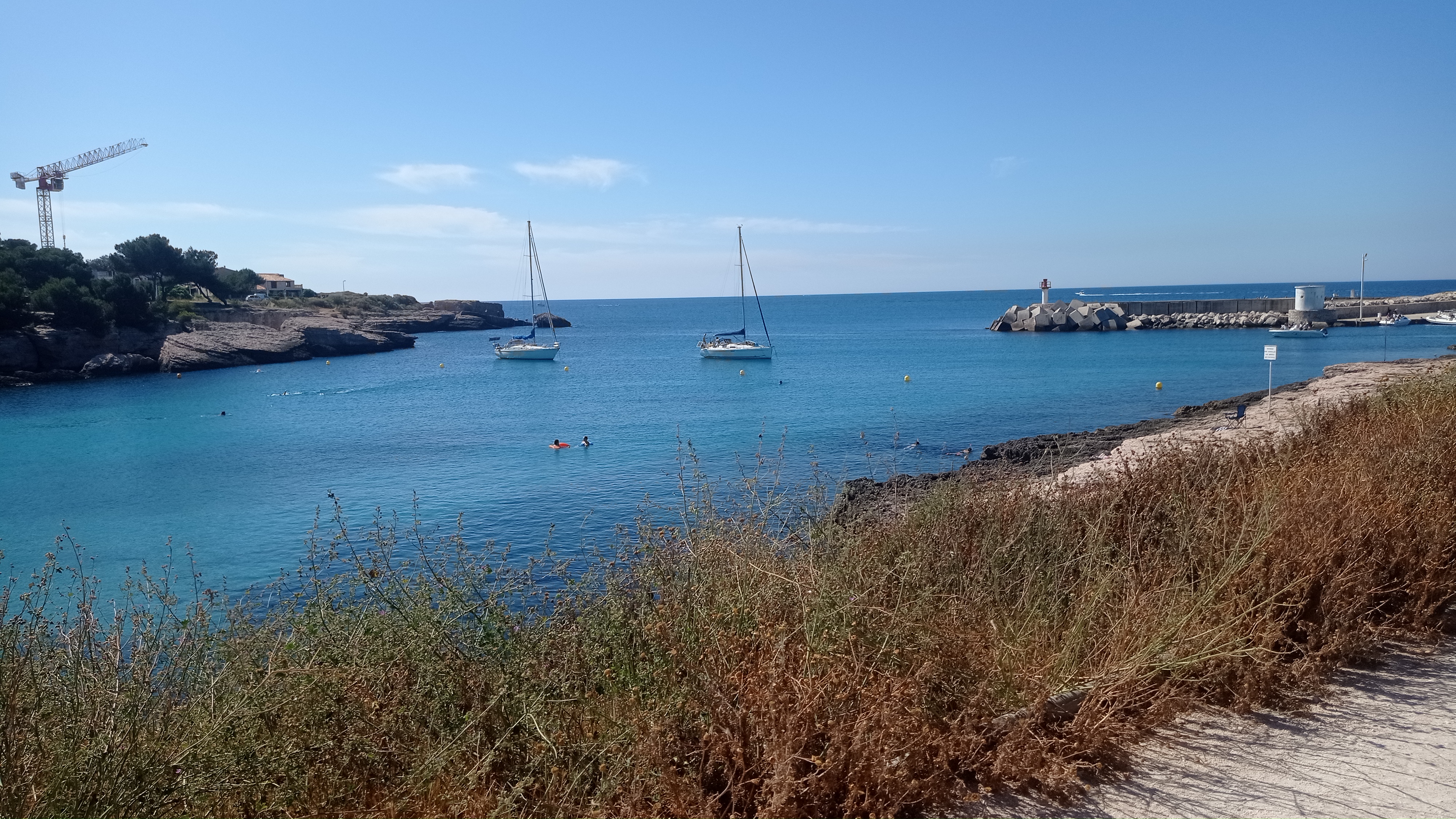 Grand Sentier de la Côte Bleue Martigues - © Otmartigues / MyriamF