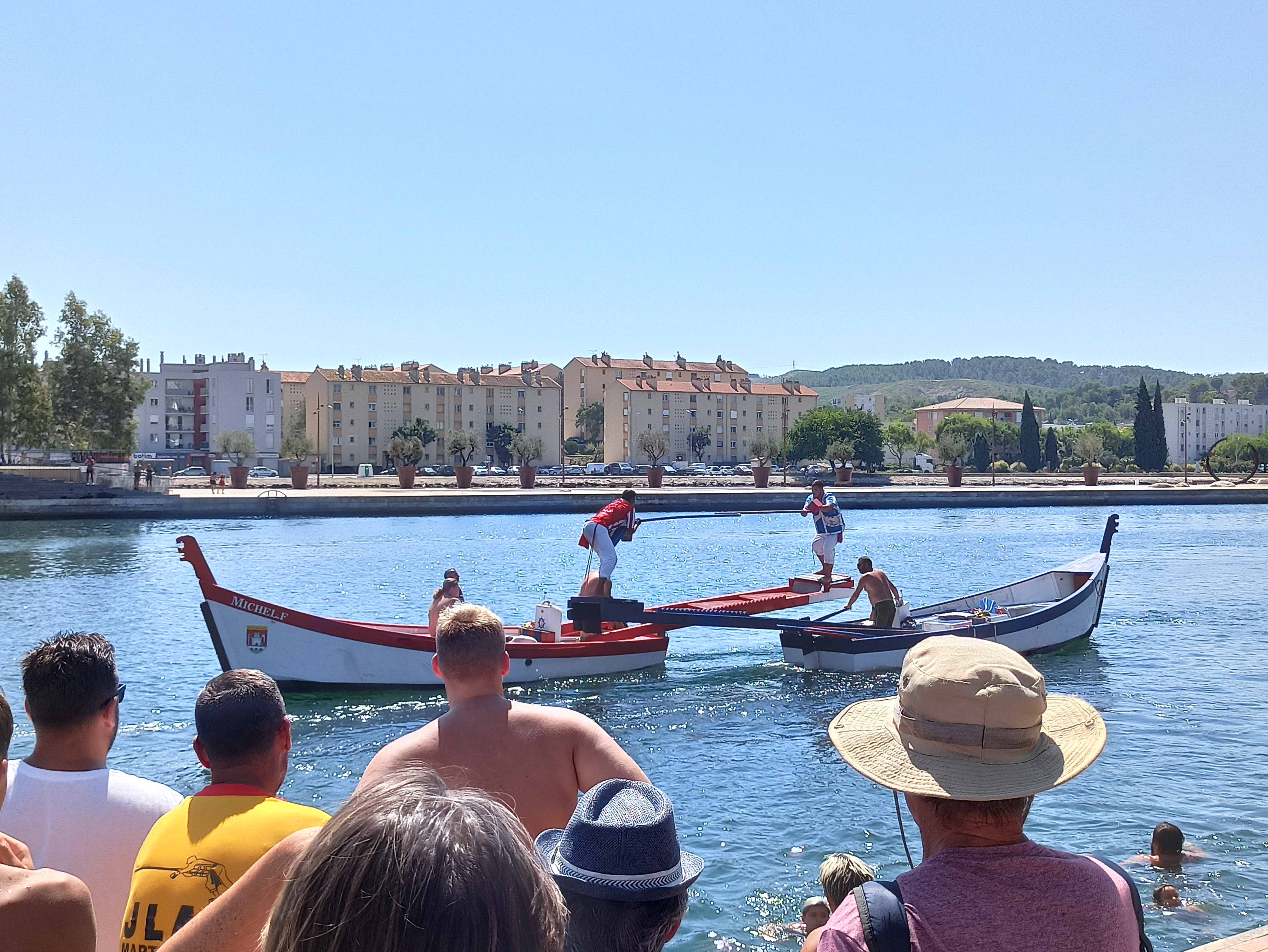 Joutes provençales - La targo - © Otmartigues / KarimK