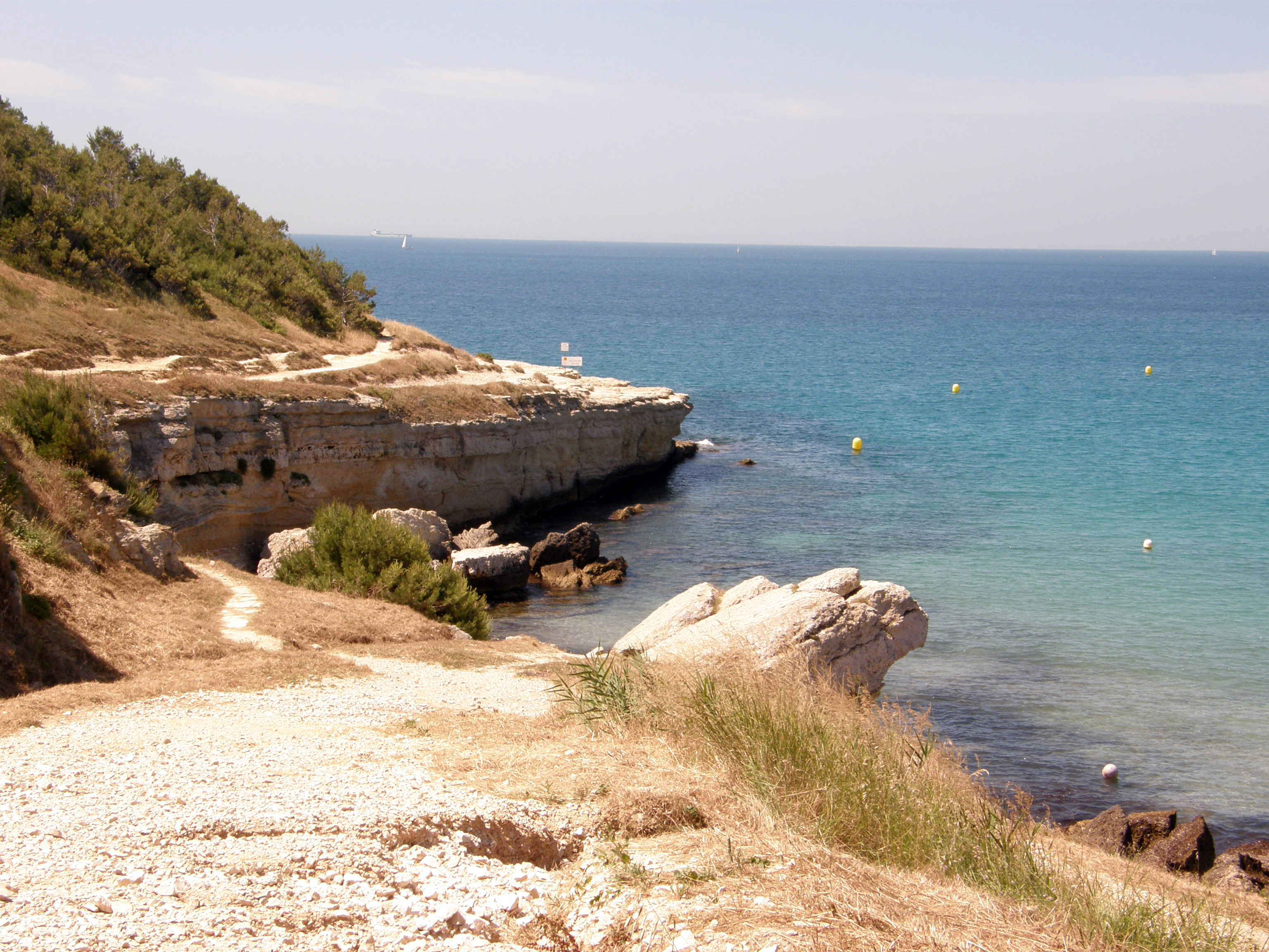 La boucle locale de Boumandariel - © Otmartigues  - ChristelleR