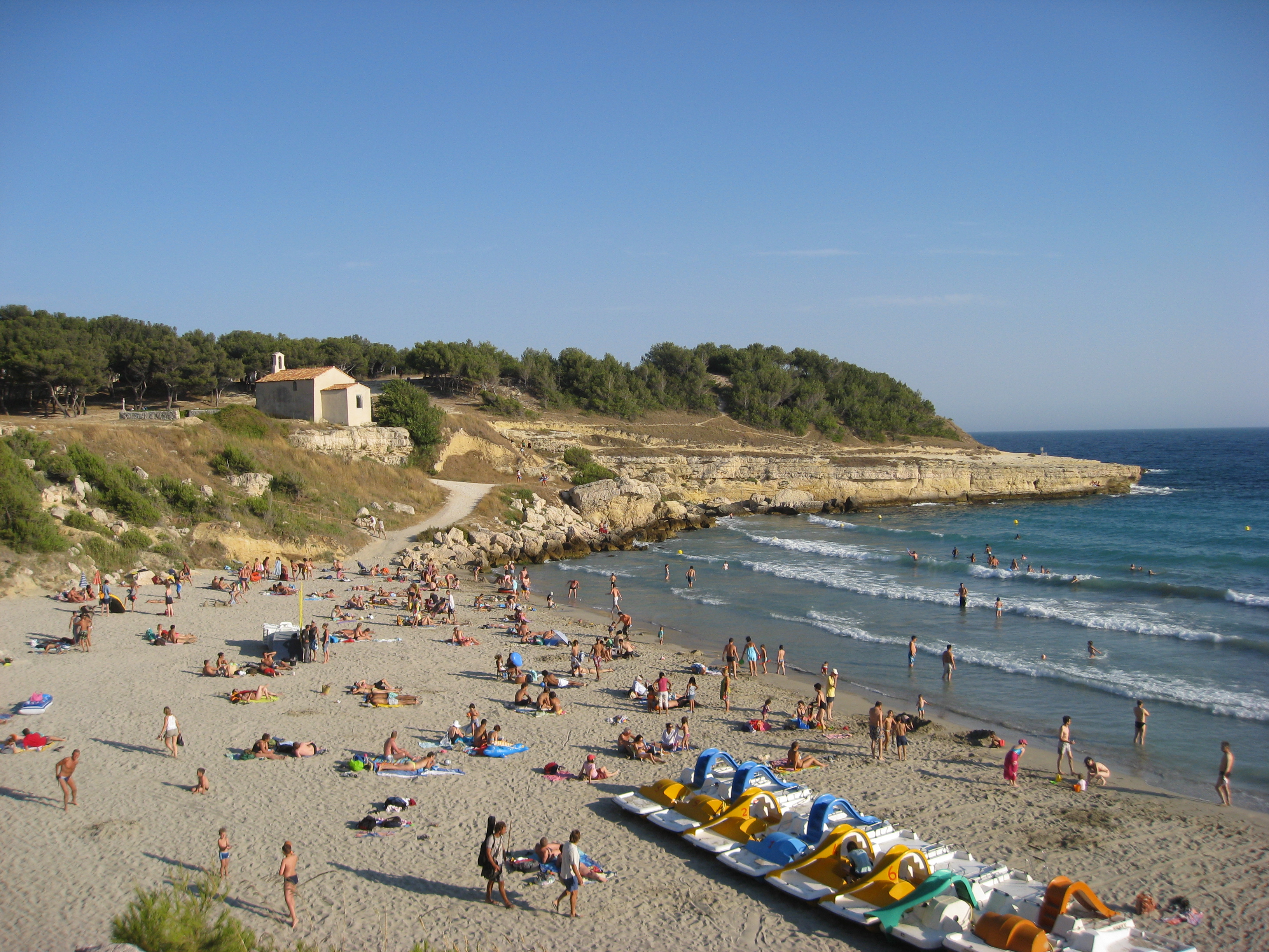 La plage de Sainte-Croix, Martigues - © Otmartigues / JTardieu