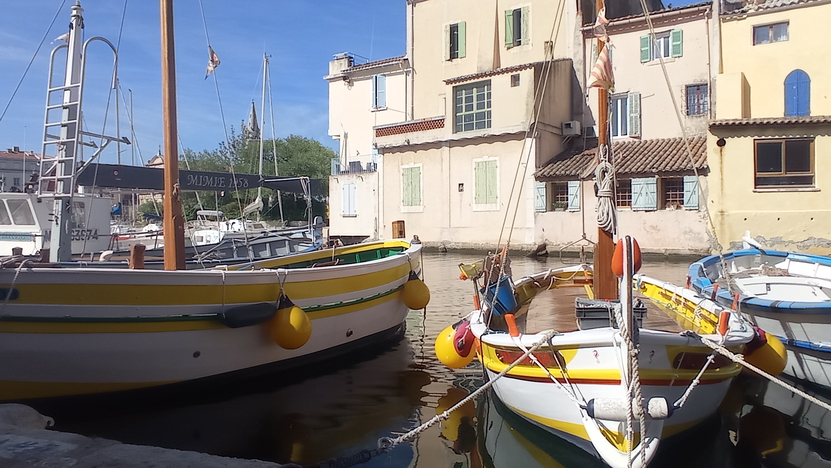 Le Miroir aux oiseaux, plan d'eau à Martigues - © Otmartigues / MyriamF