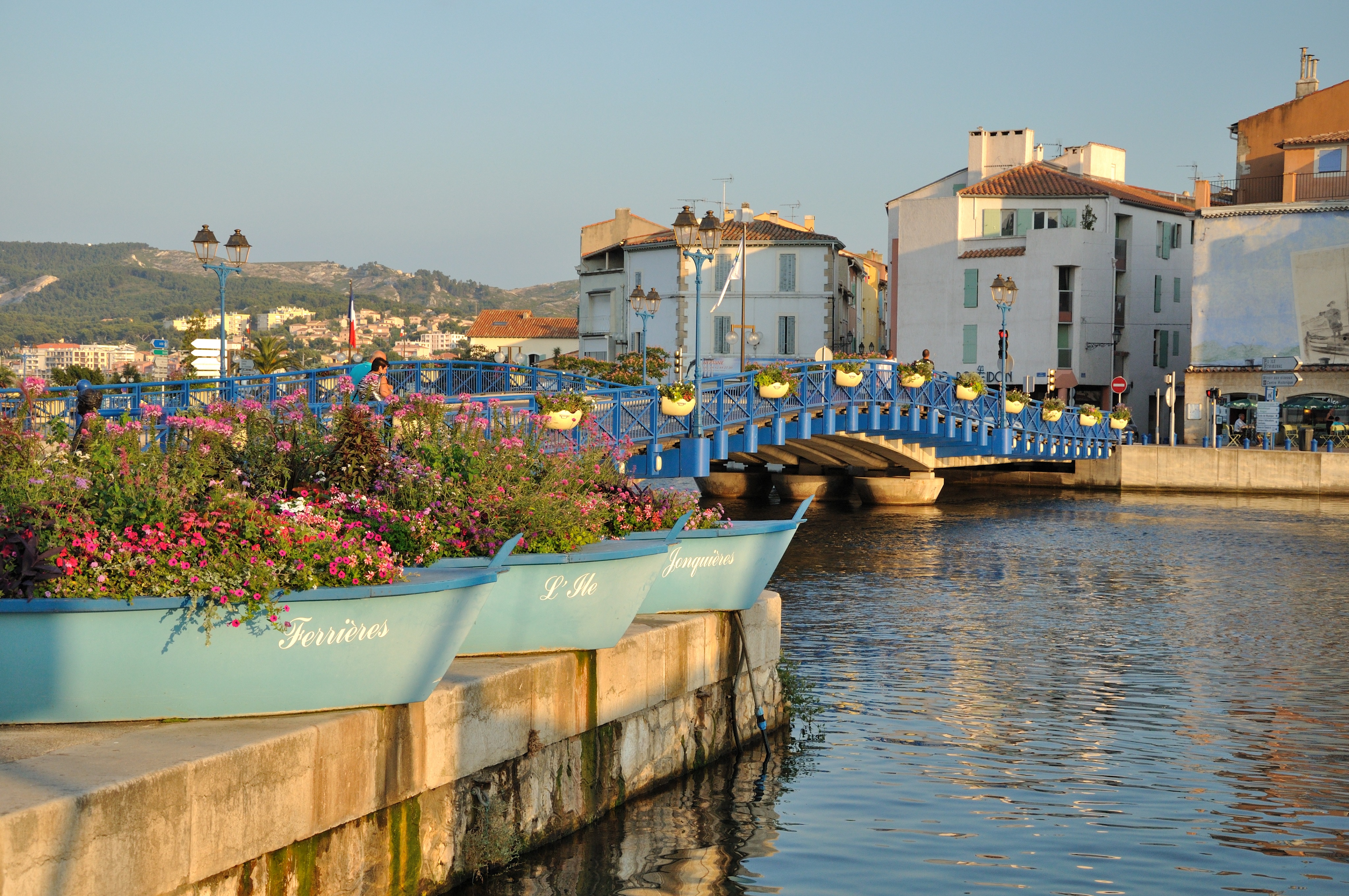 Les trois barques à Martigues