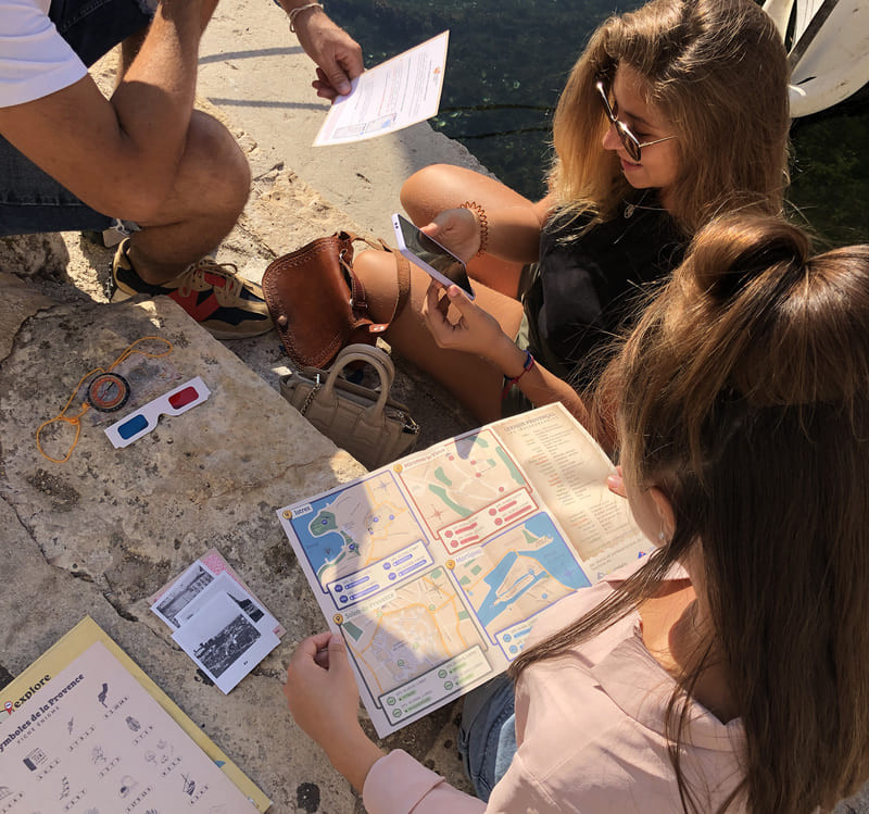 Juego de escape al aire libre Odyssey en Provenza en Martigues con My Explore Bag