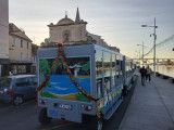 Le petit train Martigues en décembre- arrêt église jonquières