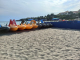 Bateaux à pédales sur la plage de La Couronne, Martigues