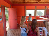 Camping Paradis, visite des décors de la série_Martigues - © Otmartigues, Karim.K Camping Paradis, visite des décors de la série_Martigues