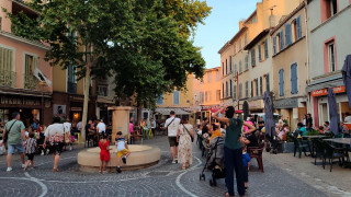 Concerts : La Place Tenque Fête l'été !_Martigues