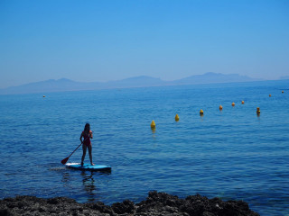 Paddelverleih am Strand_Martigues Paddelverleih am Strand_Martigues