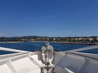 Balade en bateau sur l'étang de Berre