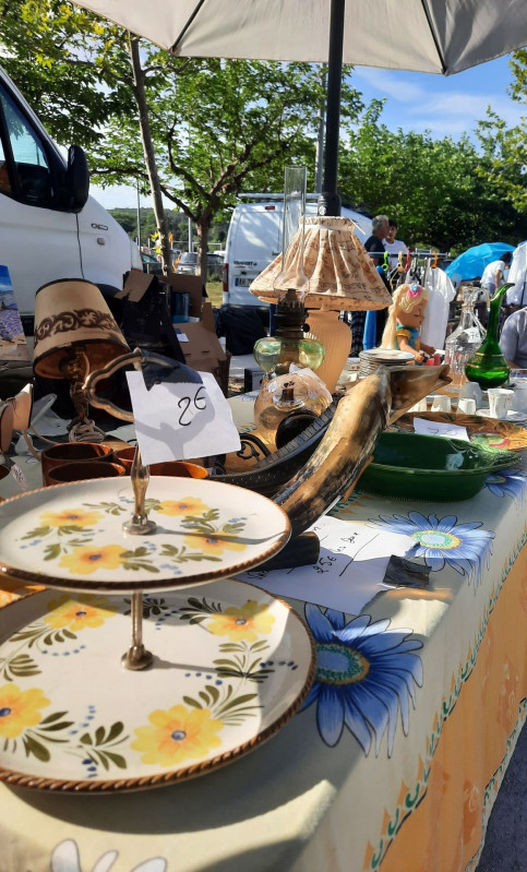 Vide grenier Saint Julien Julianais_Martigues