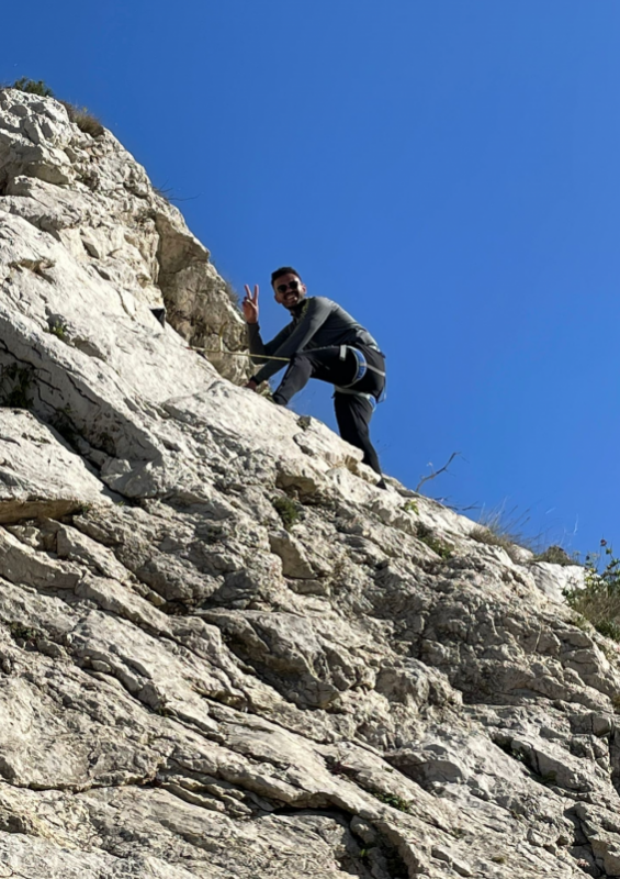 Initiation escalade dans les calanques