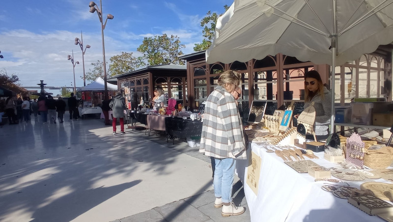 Marché des créateurs à Martigues_Martigues