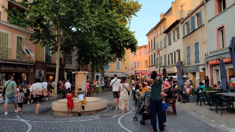 Concerts: La Place Tenque celebrates summer!_Martigues