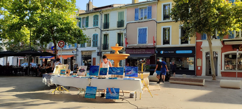 Nocturne der Händler in Martigues_Martigues
