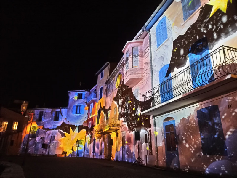 Vidéo-Mapping de Noël à Martigues_Martigues - © Otmartigues, Karim.K Vidéo-Mapping de Noël à Martigues_Martigues