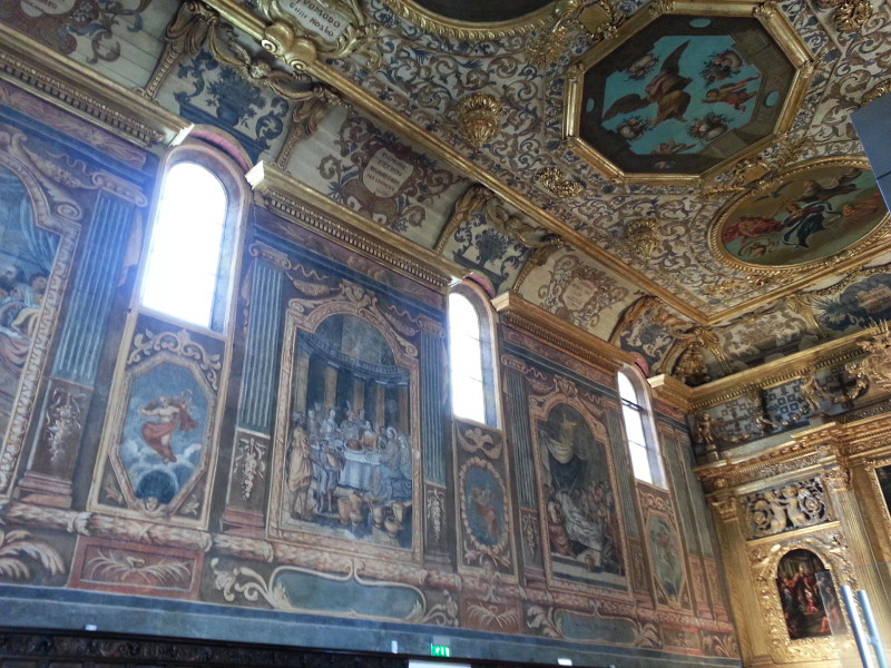 Workshop: the scents of the chapel