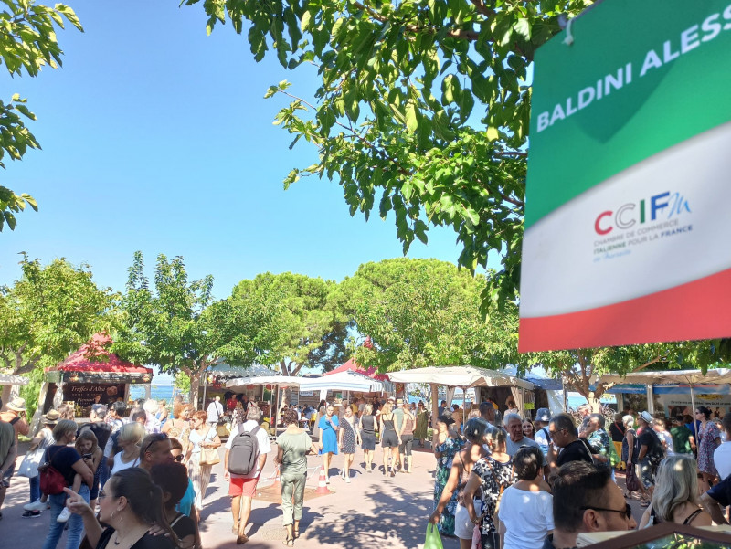 Les Italiennes, marché artisanal et gastronomique_Martigues - © Otmartigues, Karim.K Les Italiennes, marché artisanal et gastronomique_Martigues