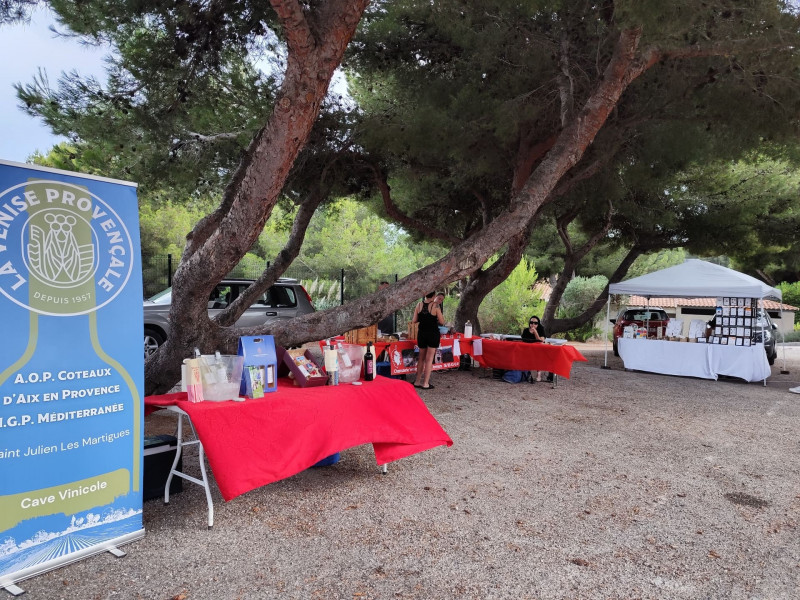 Marché de l'Arquet_Martigues - © Otmartigues / MyriamF Marché de l'Arquet_Martigues