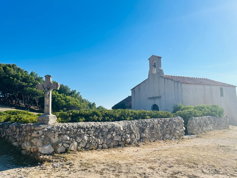 Los Senderos de la Calma - Sophro-walk_Martigues - © Barrier Florence Los Senderos de la Calma - Sophro-walk_Martigues
