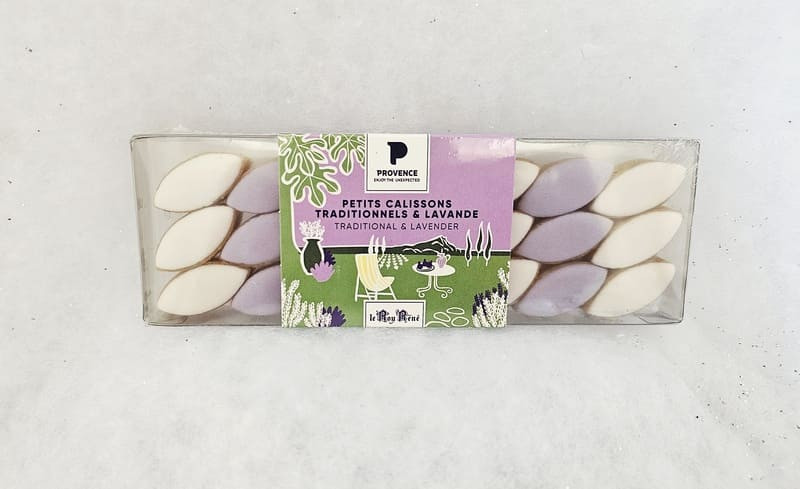Calissons tradicionales con lavanda - Le Roy René - © Otmartigues / MarianneB Calissons tradicionales con lavanda de la marca Le Roy René. Delicias provenzales disponibles en la Oficina de Turismo de Martigues