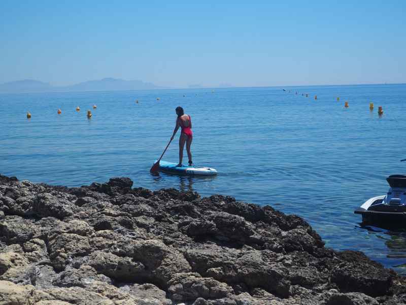 Location de paddle sur la plage de La Couronne, Martigues