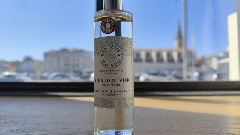 Raumduft aus Olivenholz von Senteurs du Sud. Erhältlich im Tourismusbüro Martigues.