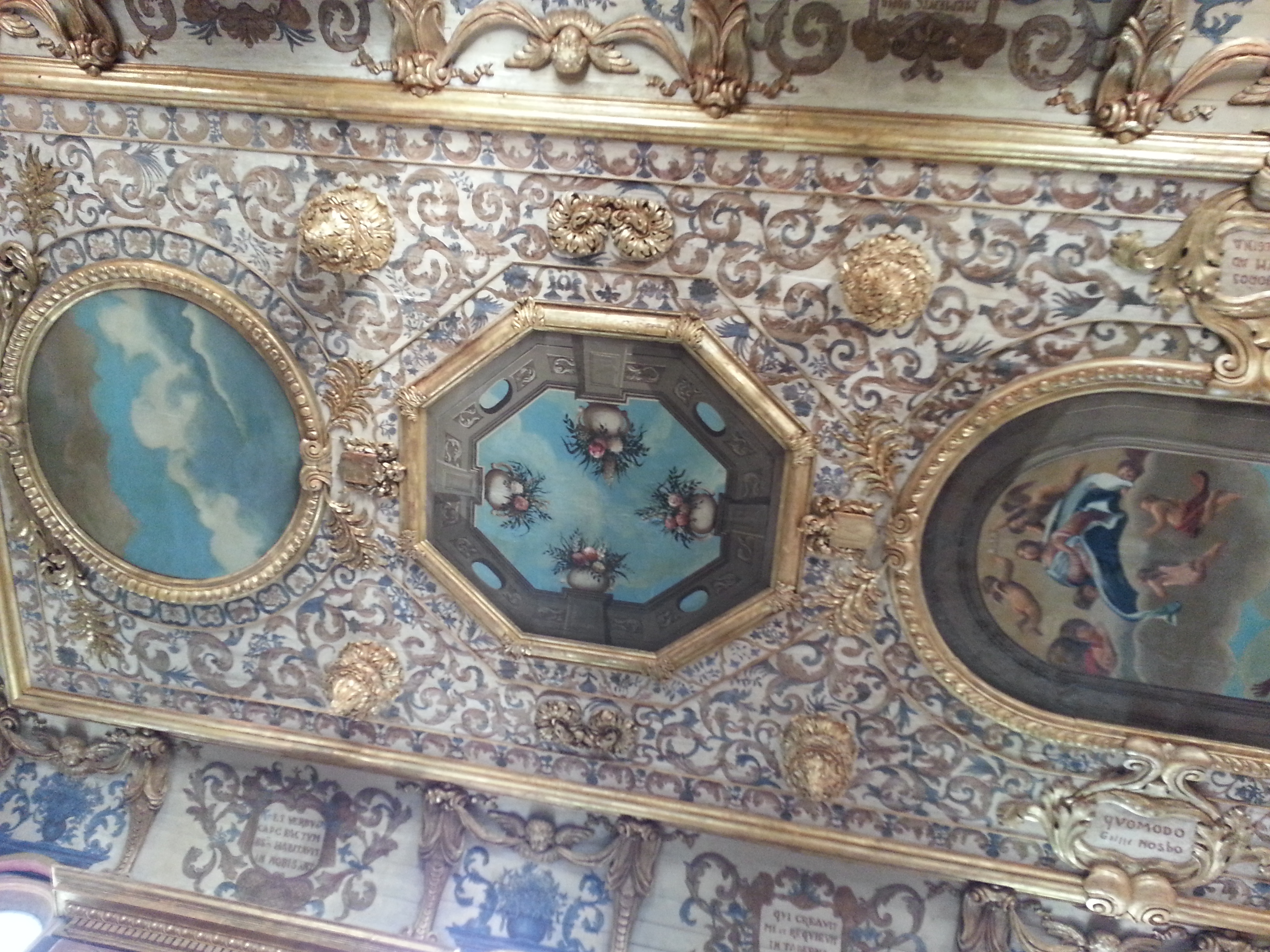 Ceiling of the Annonciade chapel in Martigues - © Otmartigues / MyriamF