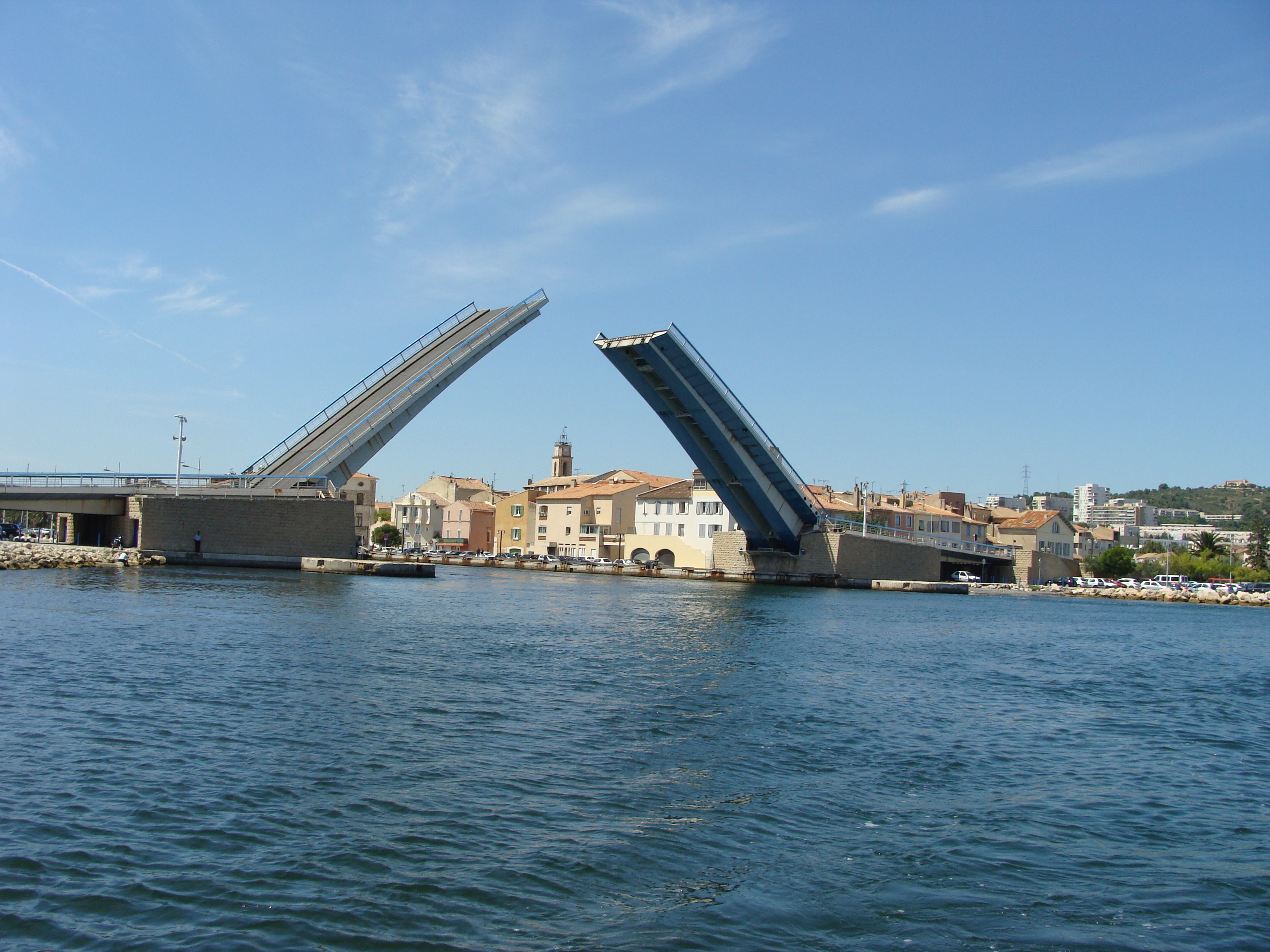 Pont levant de Martigues - © Otmartigues / SergeT