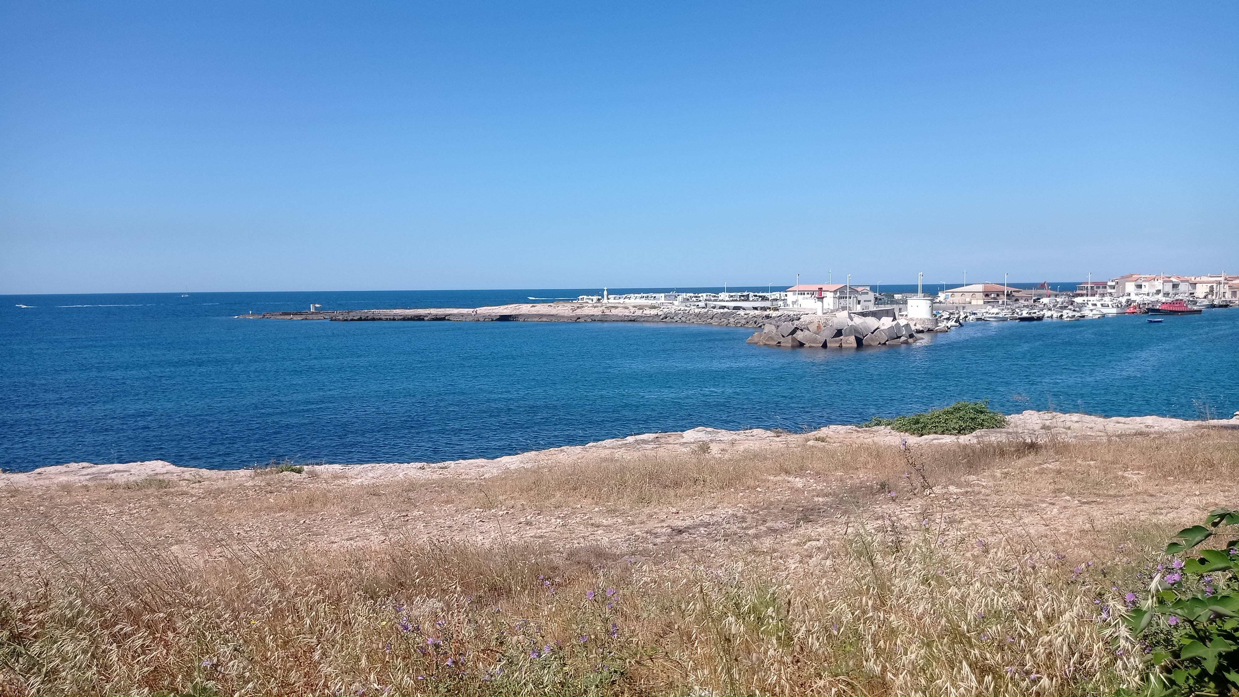 Sentier du littoral au départ de Carro